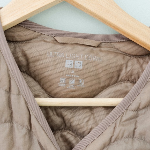 Uniqlo Long Down Puffer Vest size XL - Picture 3 of 4